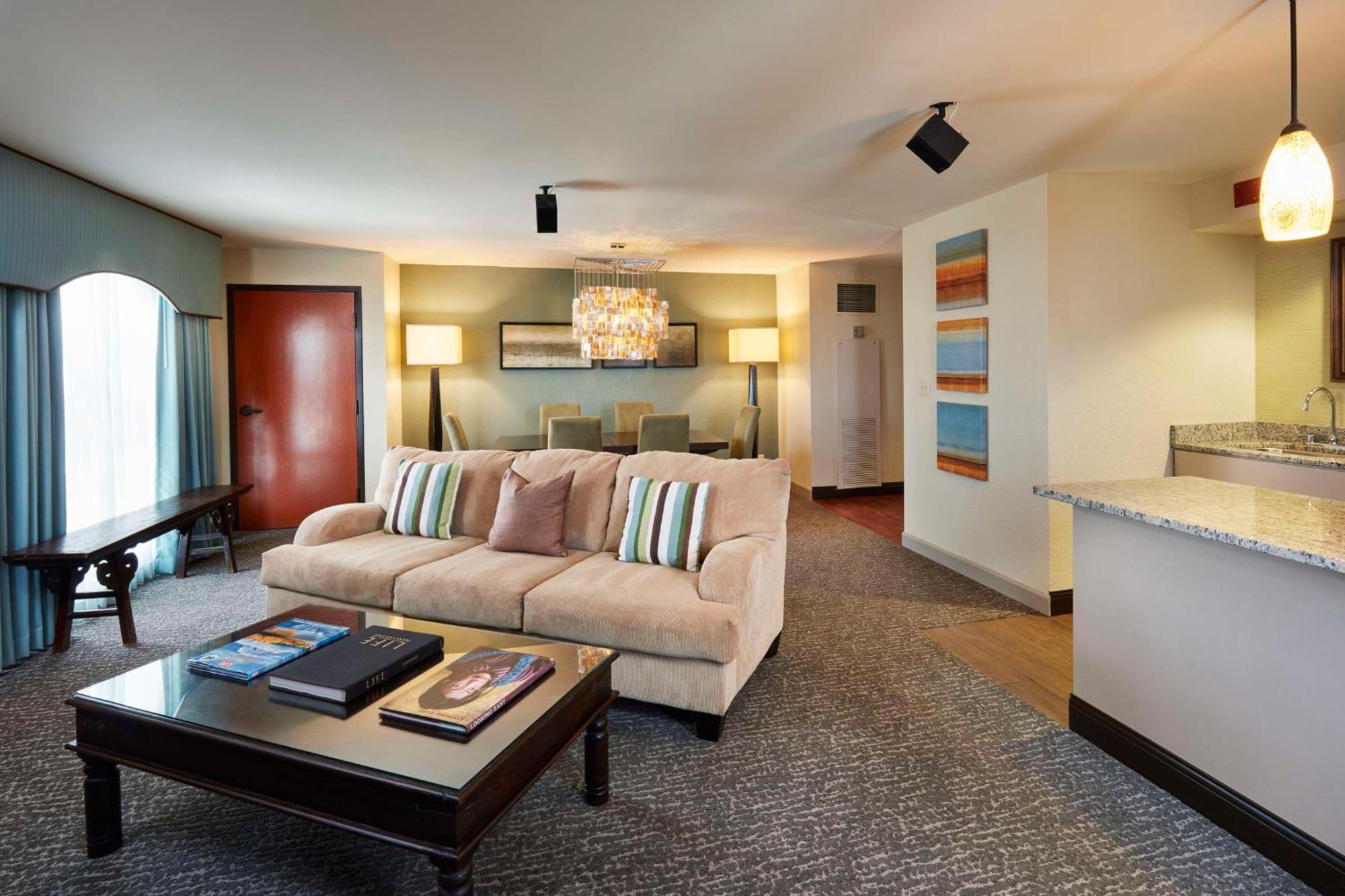 Doubletree By Hilton Hotel Orlando At Seaworld Williamsburg Bagian luar foto