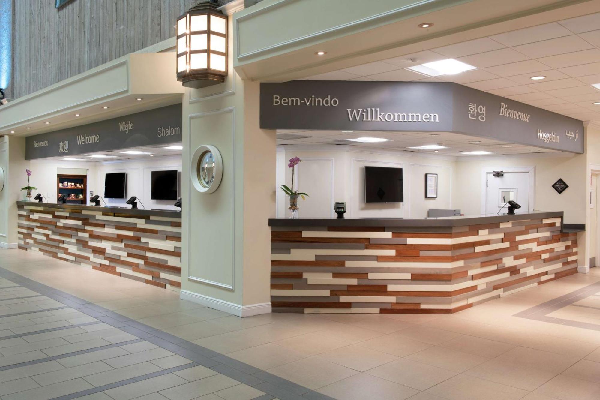 Doubletree By Hilton Hotel Orlando At Seaworld Williamsburg Bagian luar foto