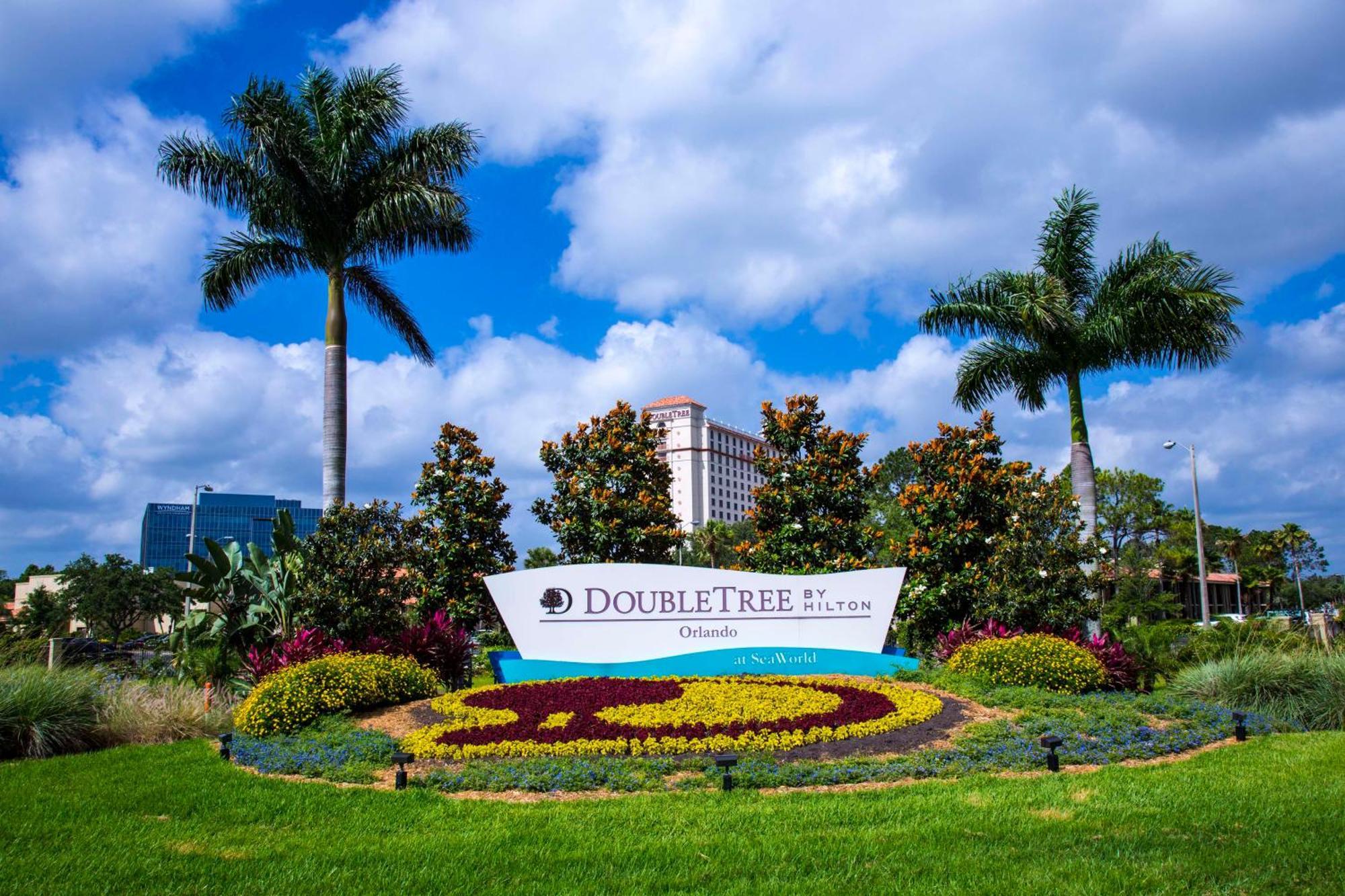 Doubletree By Hilton Hotel Orlando At Seaworld Williamsburg Bagian luar foto